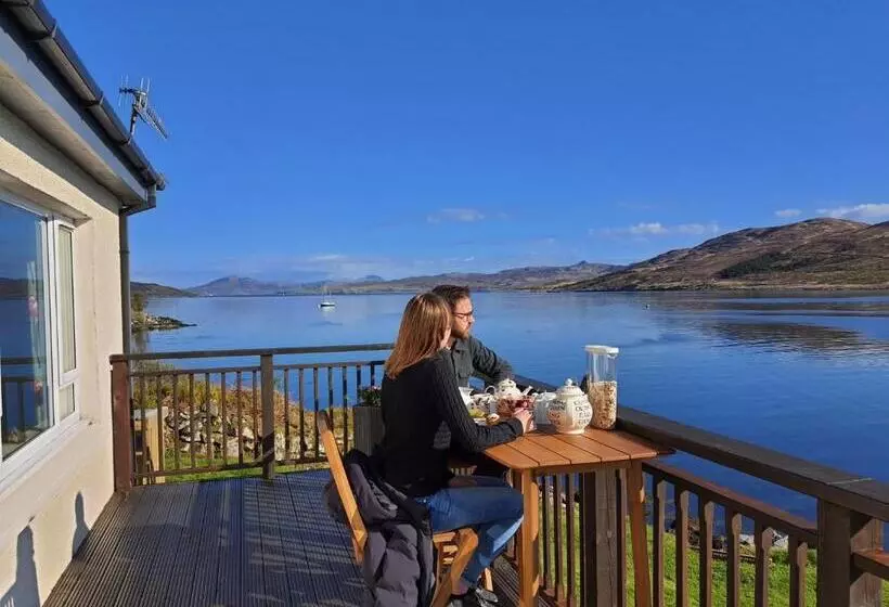 Majatalo Skye Picture House