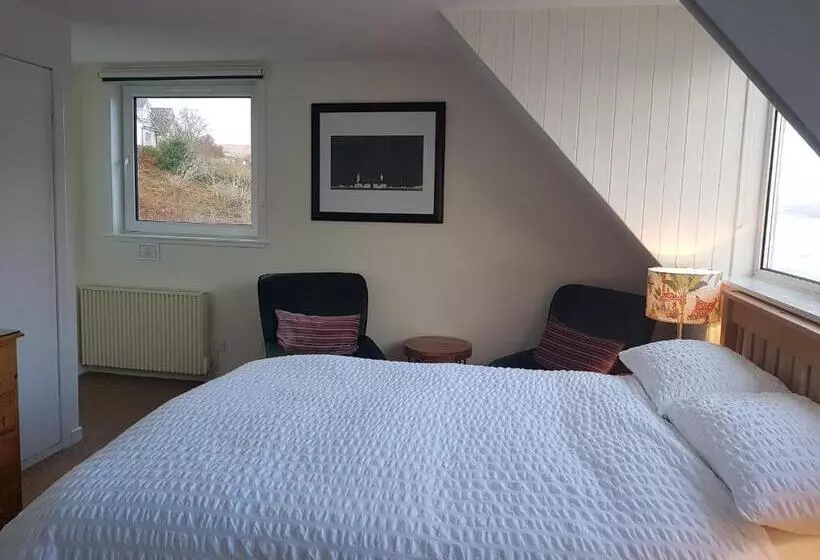 Majatalo Skye Picture House