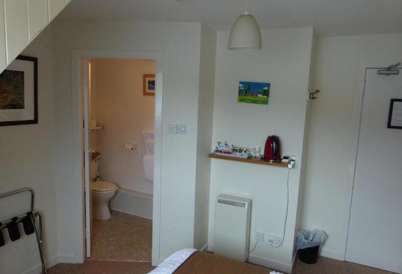 פנסיון Skye Picture House