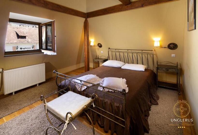 פנסיון Thomas Guesthouse