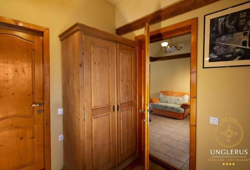 פנסיון Thomas Guesthouse