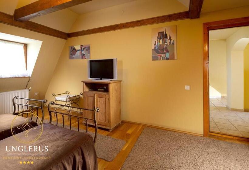 פנסיון Thomas Guesthouse