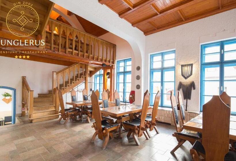 פנסיון Thomas Guesthouse