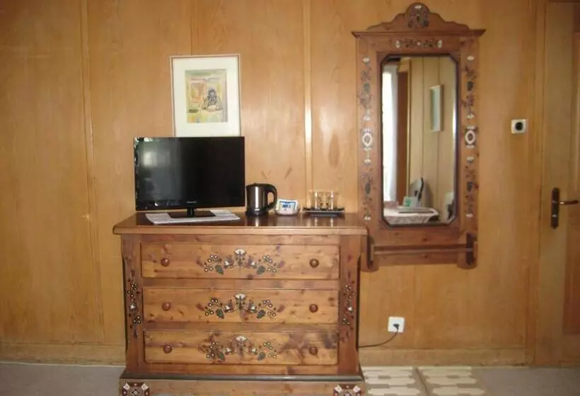 Retkeilymaja Gasthof Alte Post