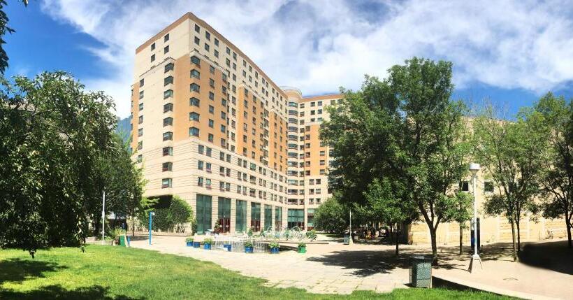 ユースホステル Toronto Metropolitan University  Pitman Hall Residence