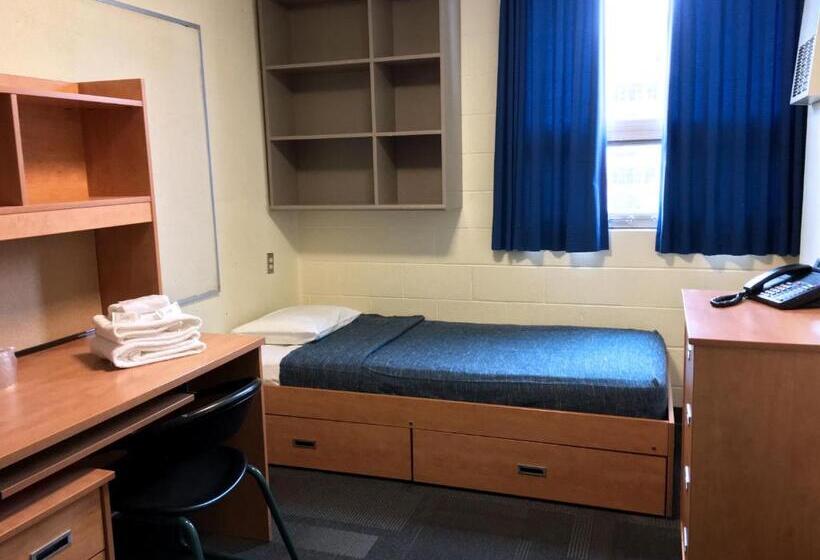 ユースホステル Toronto Metropolitan University  Pitman Hall Residence