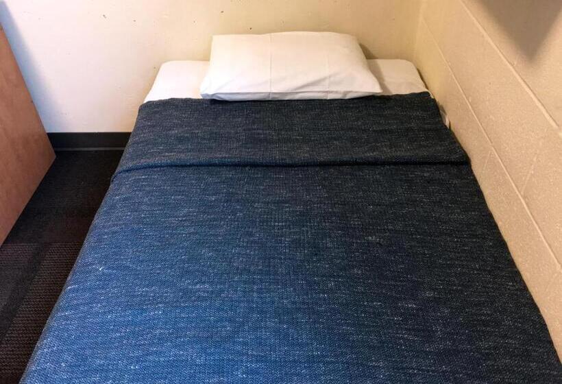 ユースホステル Toronto Metropolitan University  Pitman Hall Residence