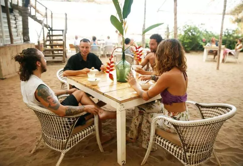 リゾートホテル Anahata Retreat Ashvem Goa