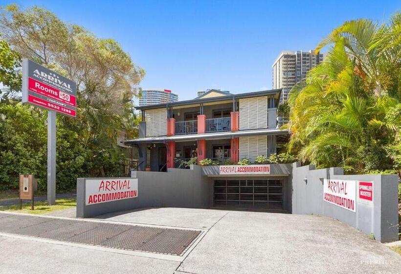 צימר Arrival Lodge Hostel Accommodation