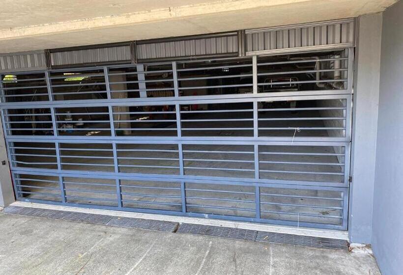 צימר Arrival Lodge Hostel Accommodation