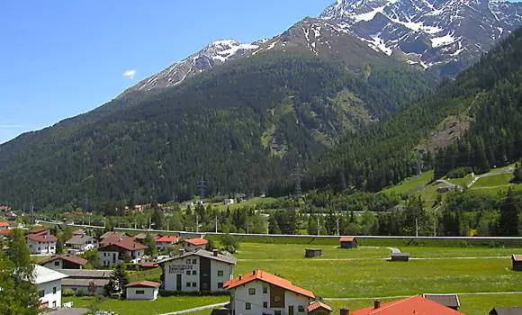 Aamiaismajoitus (B&B) Berghaus Maria