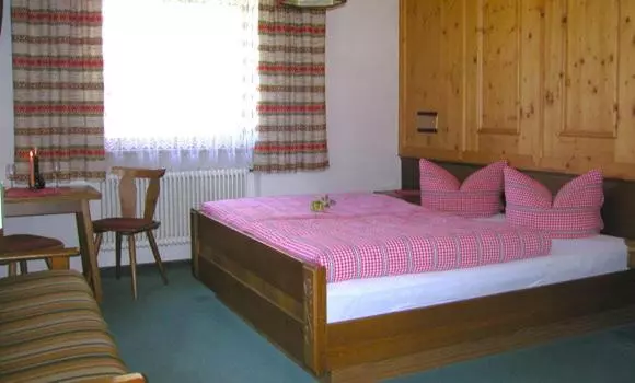 Aamiaismajoitus (B&B) Berghaus Maria