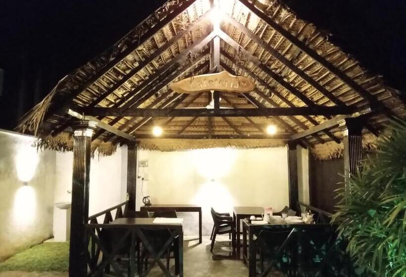 Bed and Breakfast Elephant Eye Safari House