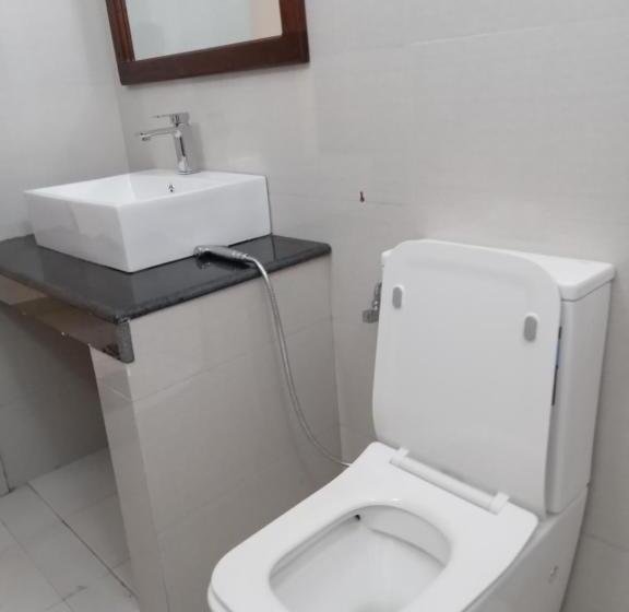 Bed and Breakfast Elephant Eye Safari House