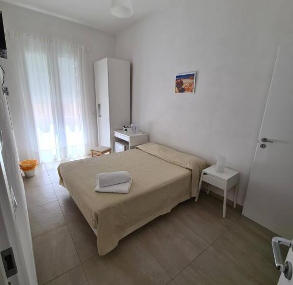 تختخواب و صبحانه La Casa Di Totò