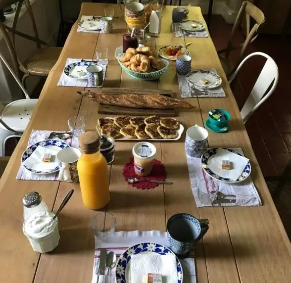 Aamiaismajoitus (B&B) Les Chambres D Hôtes Du Bois Joli