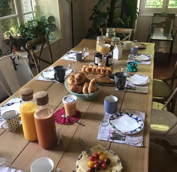 Bed and Breakfast Les Chambres D Hôtes Du Bois Joli