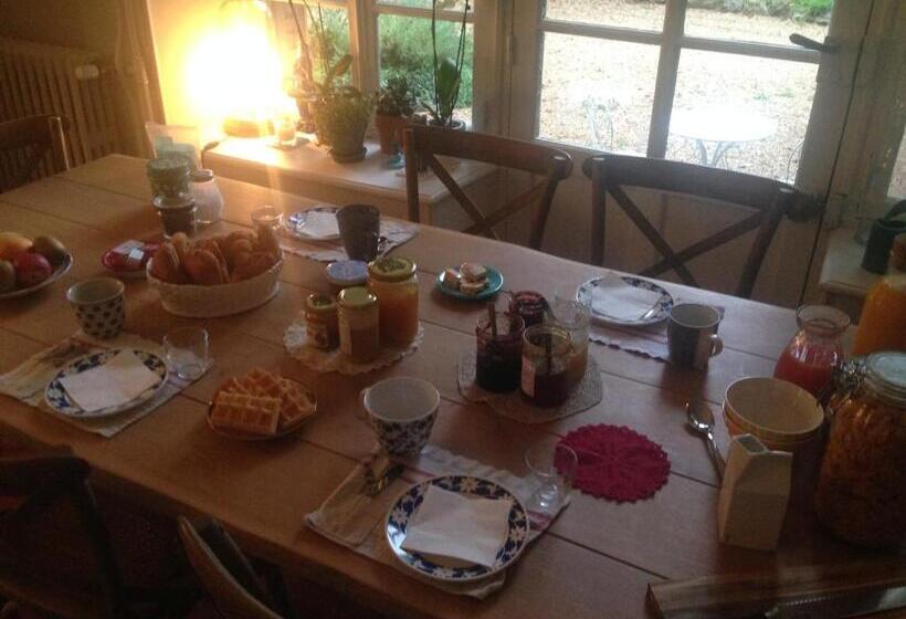 Bed and Breakfast Les Chambres D Hôtes Du Bois Joli