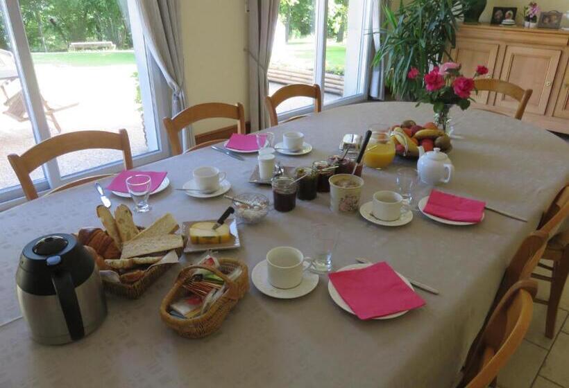 ベッドアンドブレックファースト Les Quatre Saisons