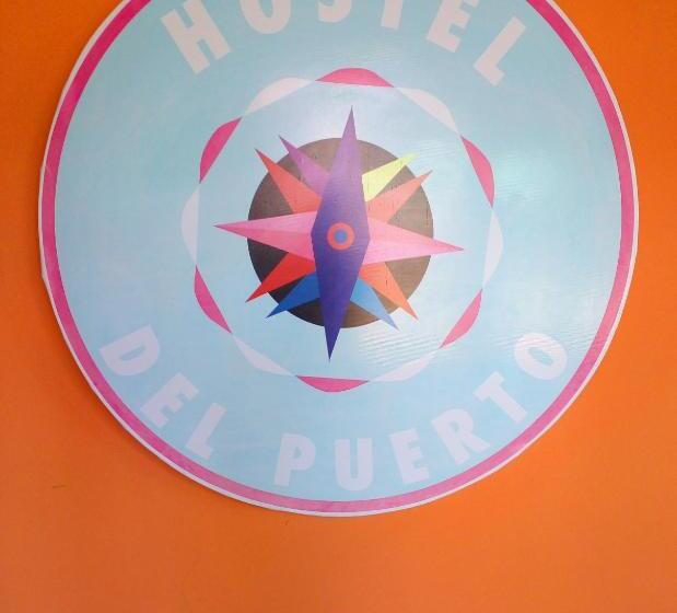 Hostel Del Puerto