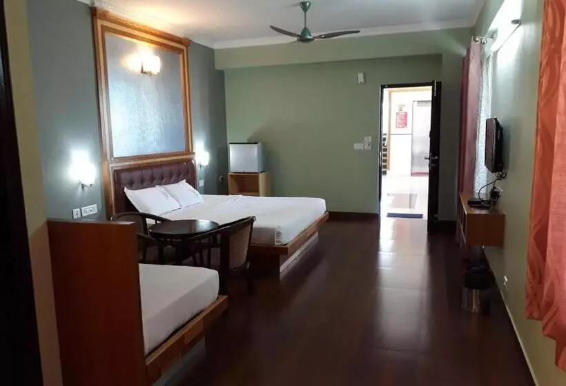 Hotelli Akshaya Palace Inn