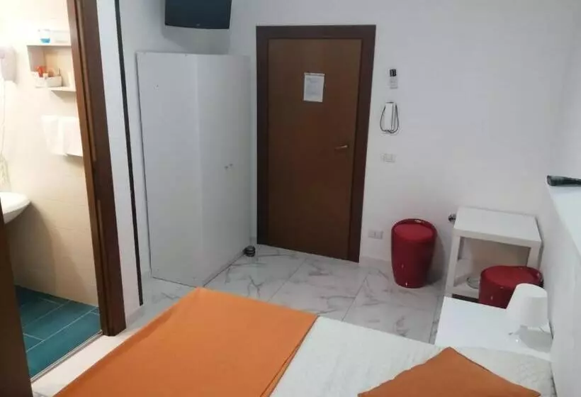 ホテル Albergo Ollolai