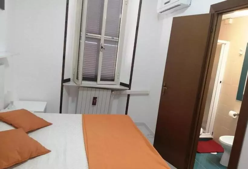 ホテル Albergo Ollolai