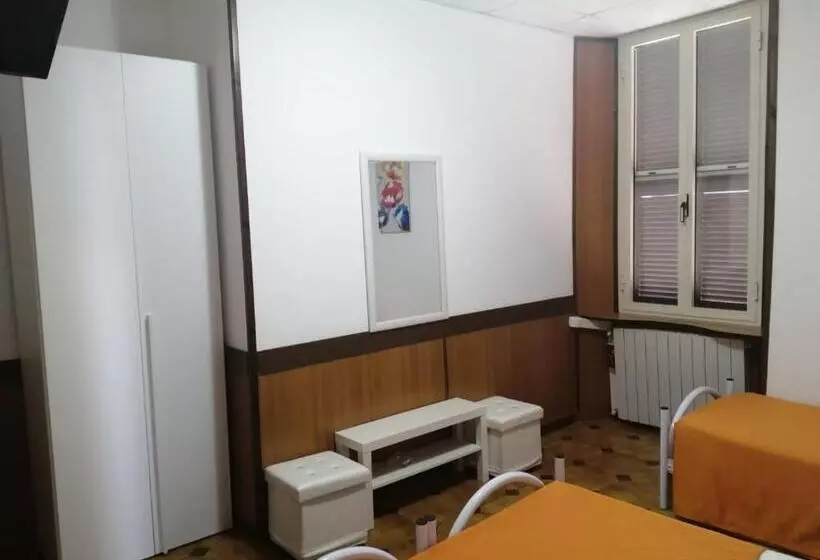 ホテル Albergo Ollolai