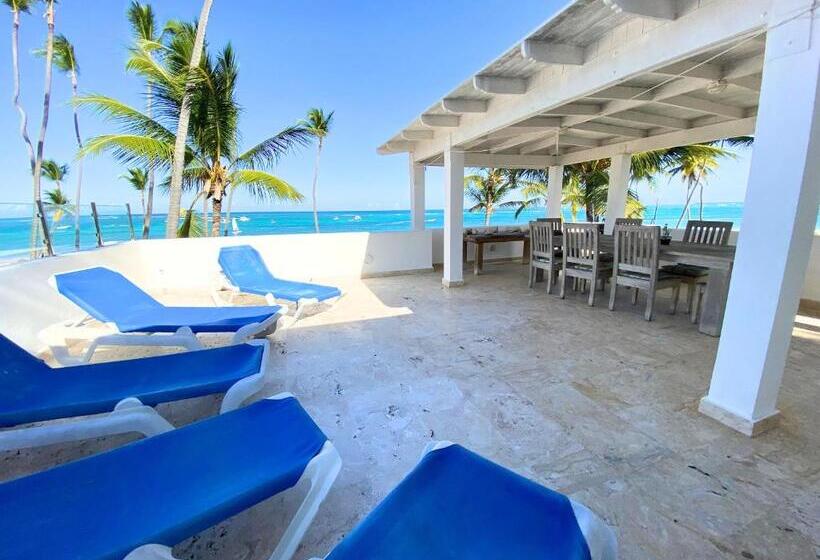 هتل Blue Mare Deluxe Bavaro Villas Beach Suites, Concierge Service & Spa