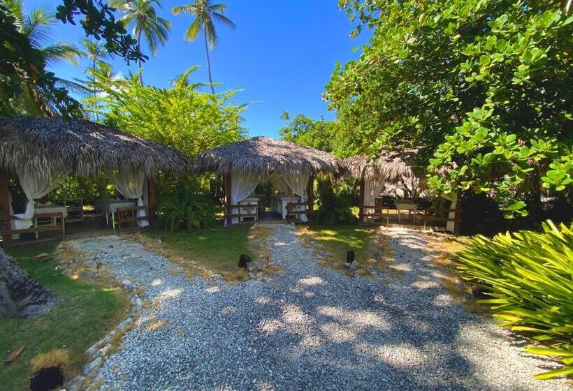 هتل Blue Mare Deluxe Bavaro Villas Beach Suites, Concierge Service & Spa