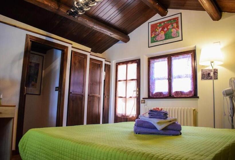 Отель Casale Barbagianni