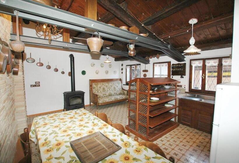 Отель Casale Barbagianni