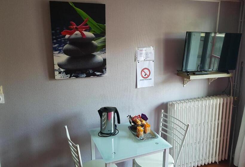 فندق Des Voyageurs