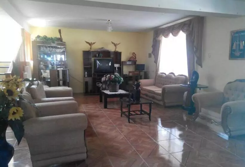 Hotelli La Casona