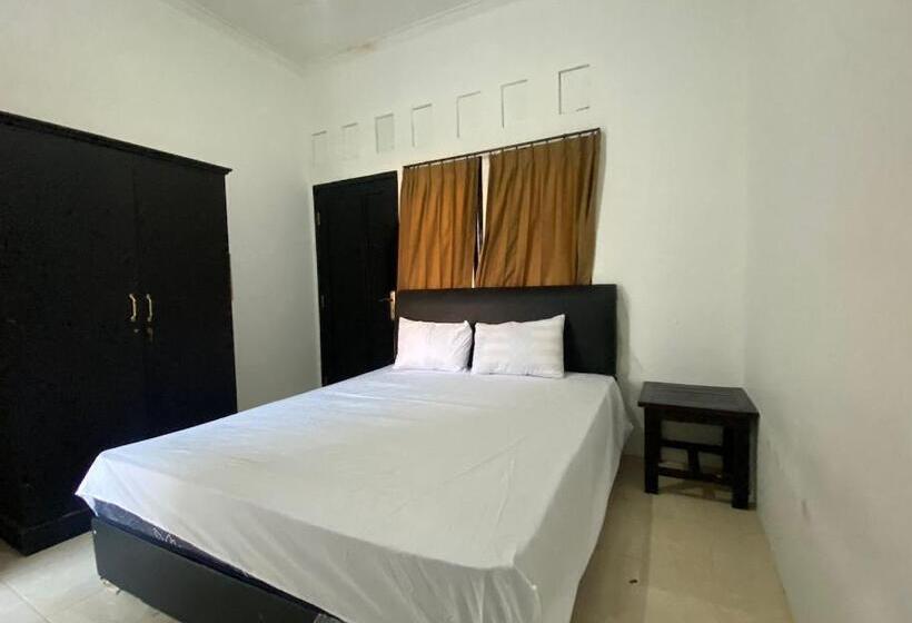 Hotel Oyo Life 93255 Kosan Teratai Jaya