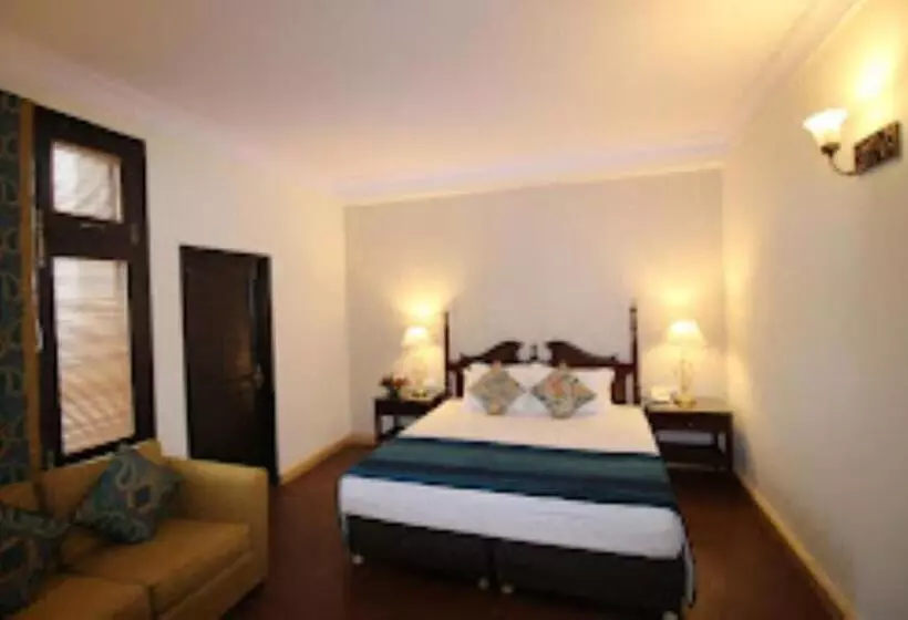 Hotelli The Oaktree House In Shimla