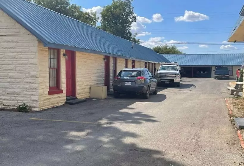 Motelli Anson Inn By Oyo