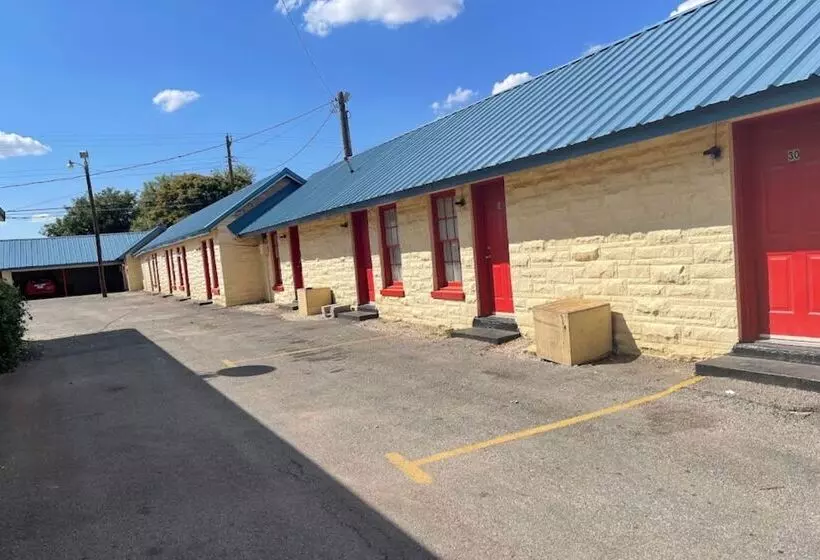 Motelli Anson Inn By Oyo