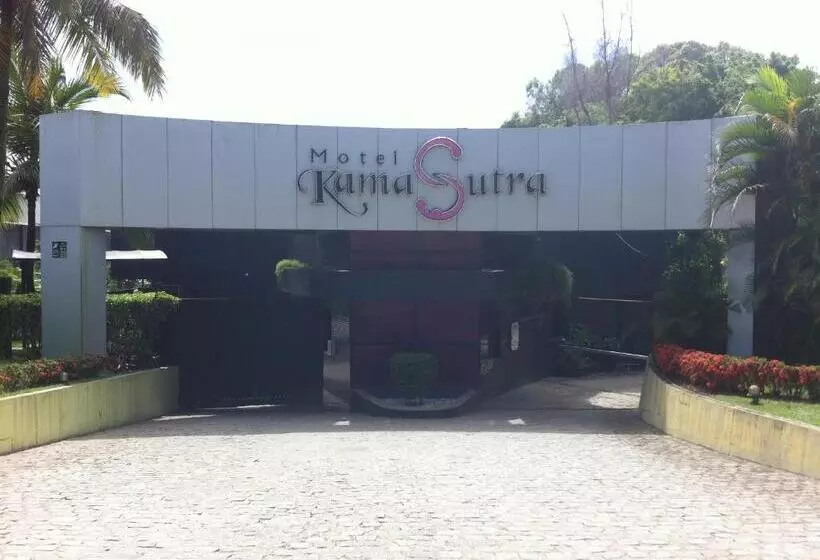 Motel Kamasutra