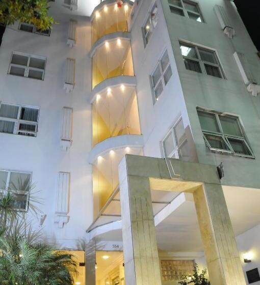 Parra Hotel & Suites