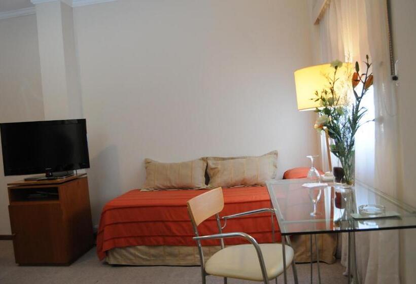 Parra Hotel & Suites