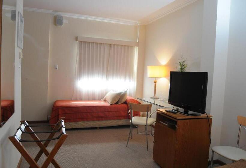 Parra Hotel & Suites