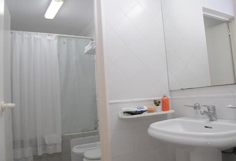 Parra Hotel & Suites