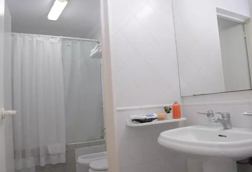 Parra Hotel & Suites