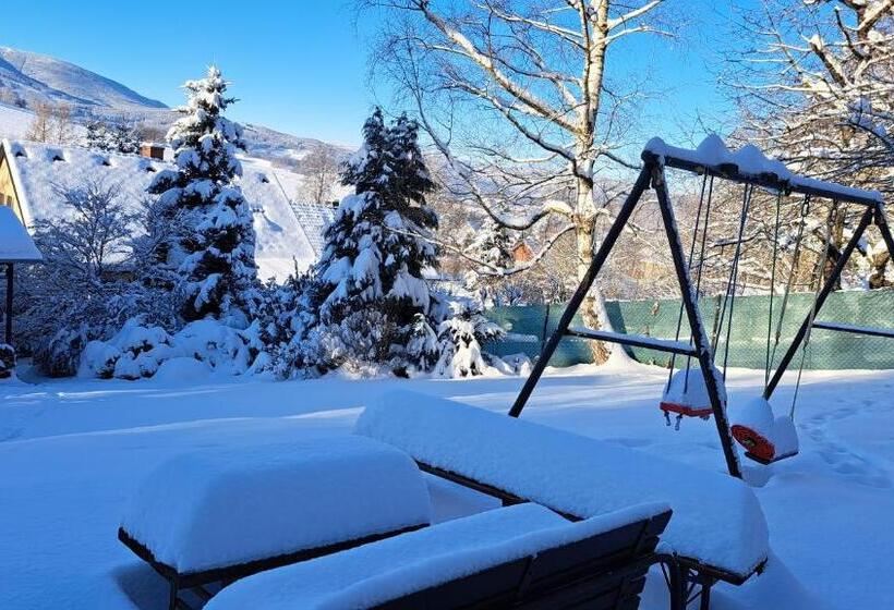 Pensão Je Sen, Ubytování Na Horách S Bazénem A Infrasaunou