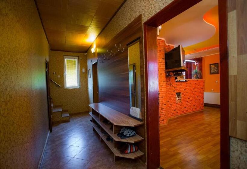 膳宿费 Vila Livadeto