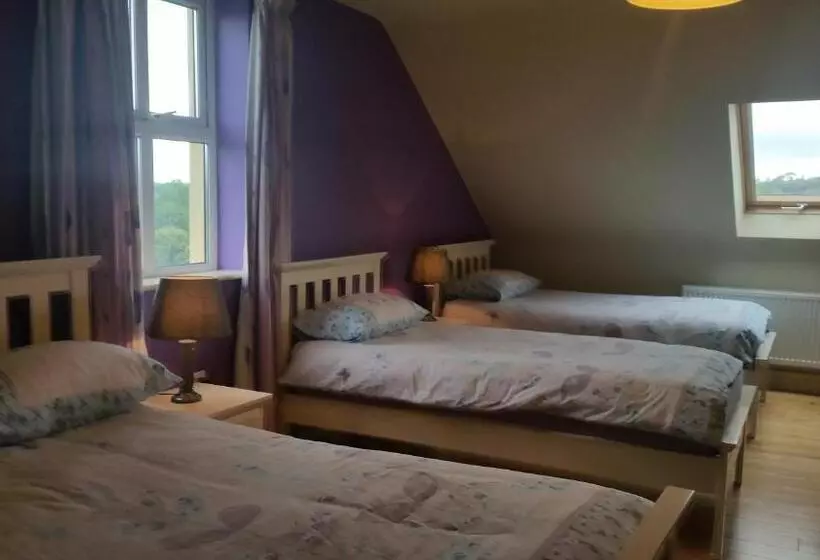 Whitethorn Lodge, Bed & Breakfast, Lackafinna