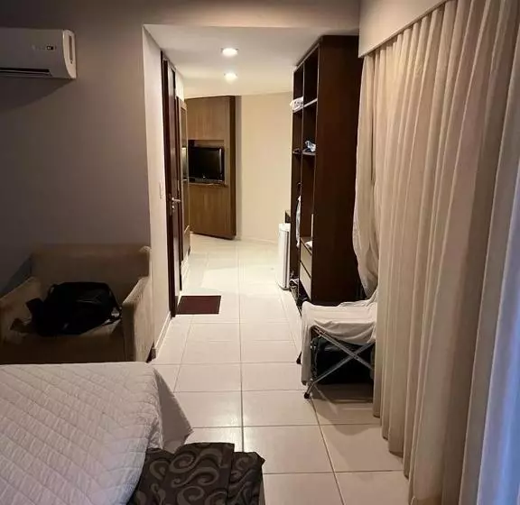 Beach Class International   Apartamento 1603