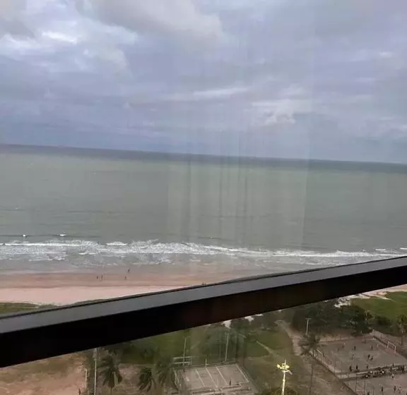 Beach Class International   Apartamento 1603