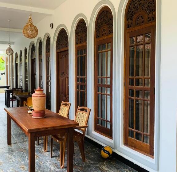 مبيت وإفطار Lucky Guest